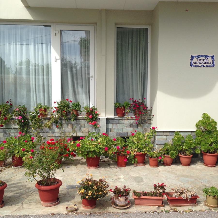 Hotel Akrogiali Korinós Exterior foto