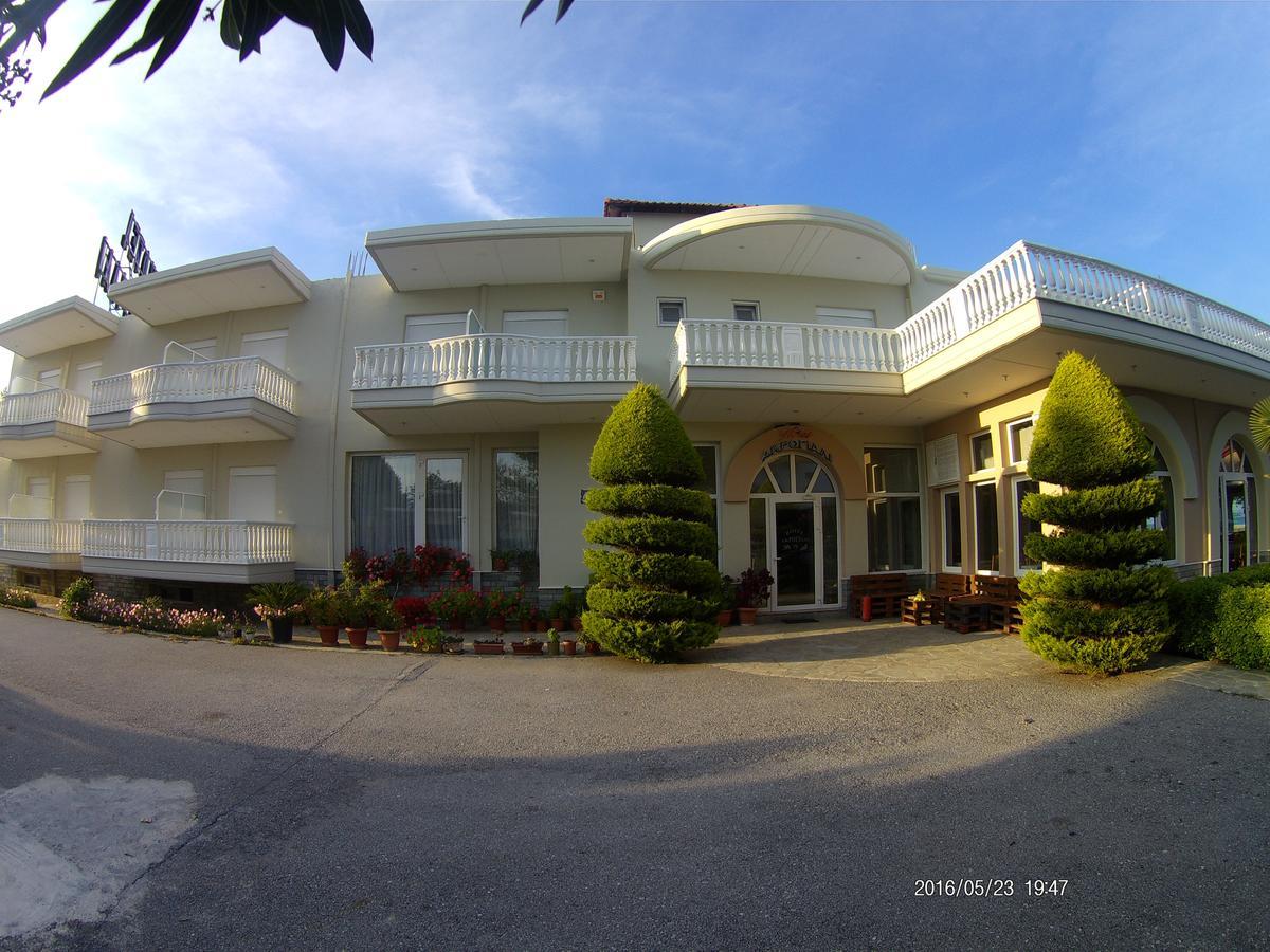 Hotel Akrogiali Korinós Exterior foto