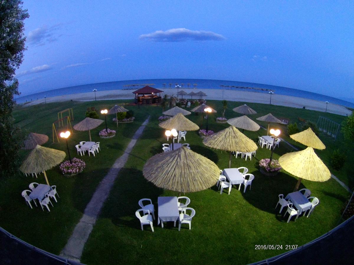 Hotel Akrogiali Korinós Exterior foto