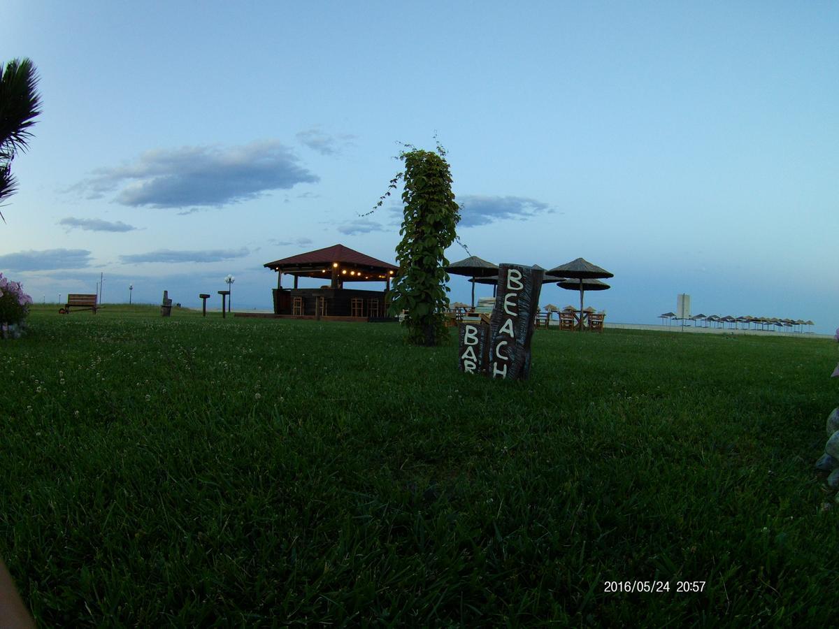 Hotel Akrogiali Korinós Exterior foto
